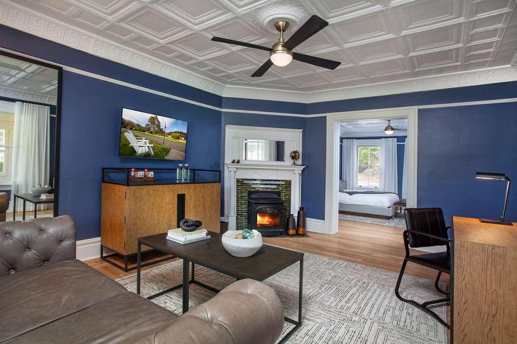 Cavallo Point Lodge *